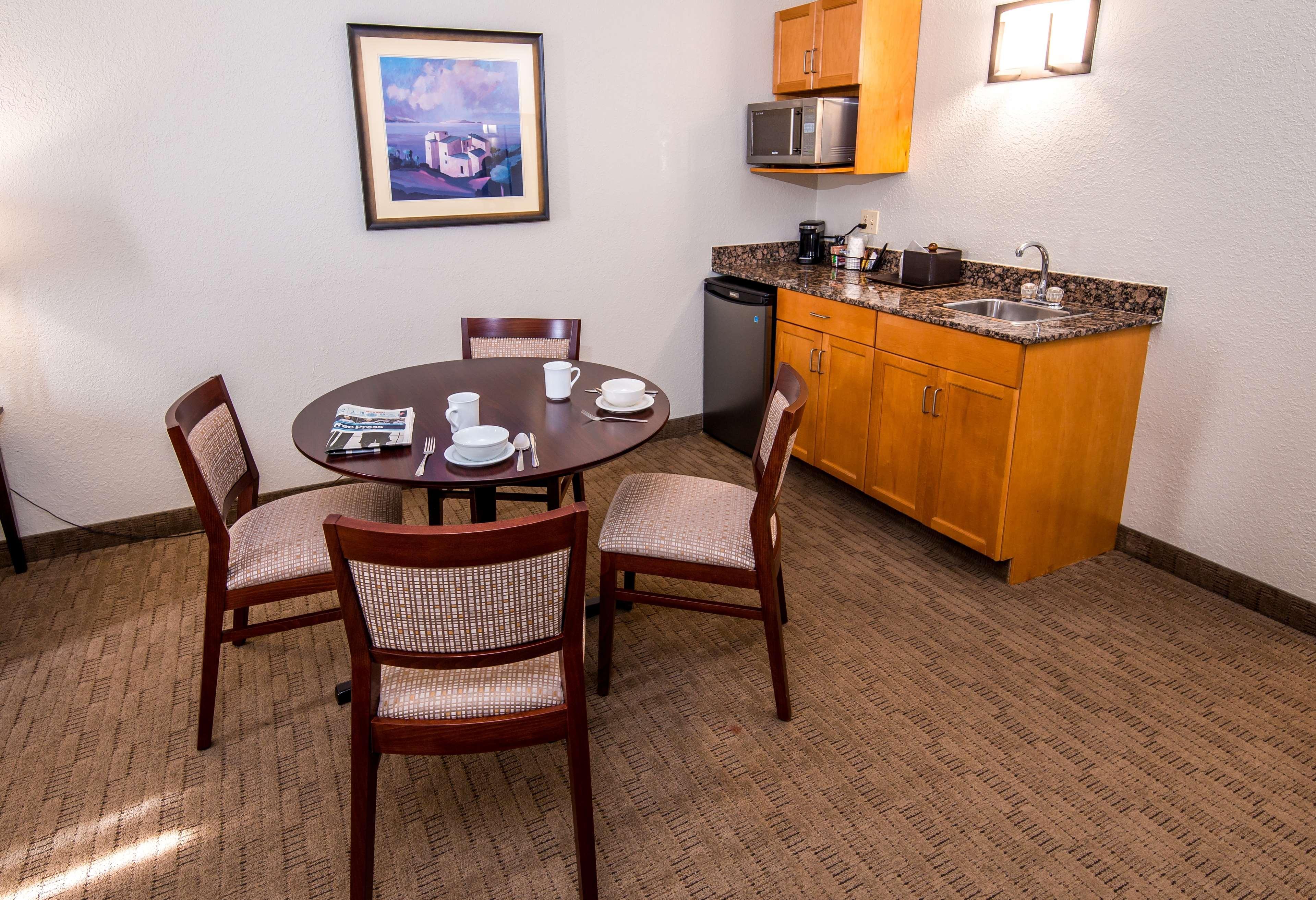 Best Western Plus Pembina Inn & Suites Winnipeg Exteriér fotografie