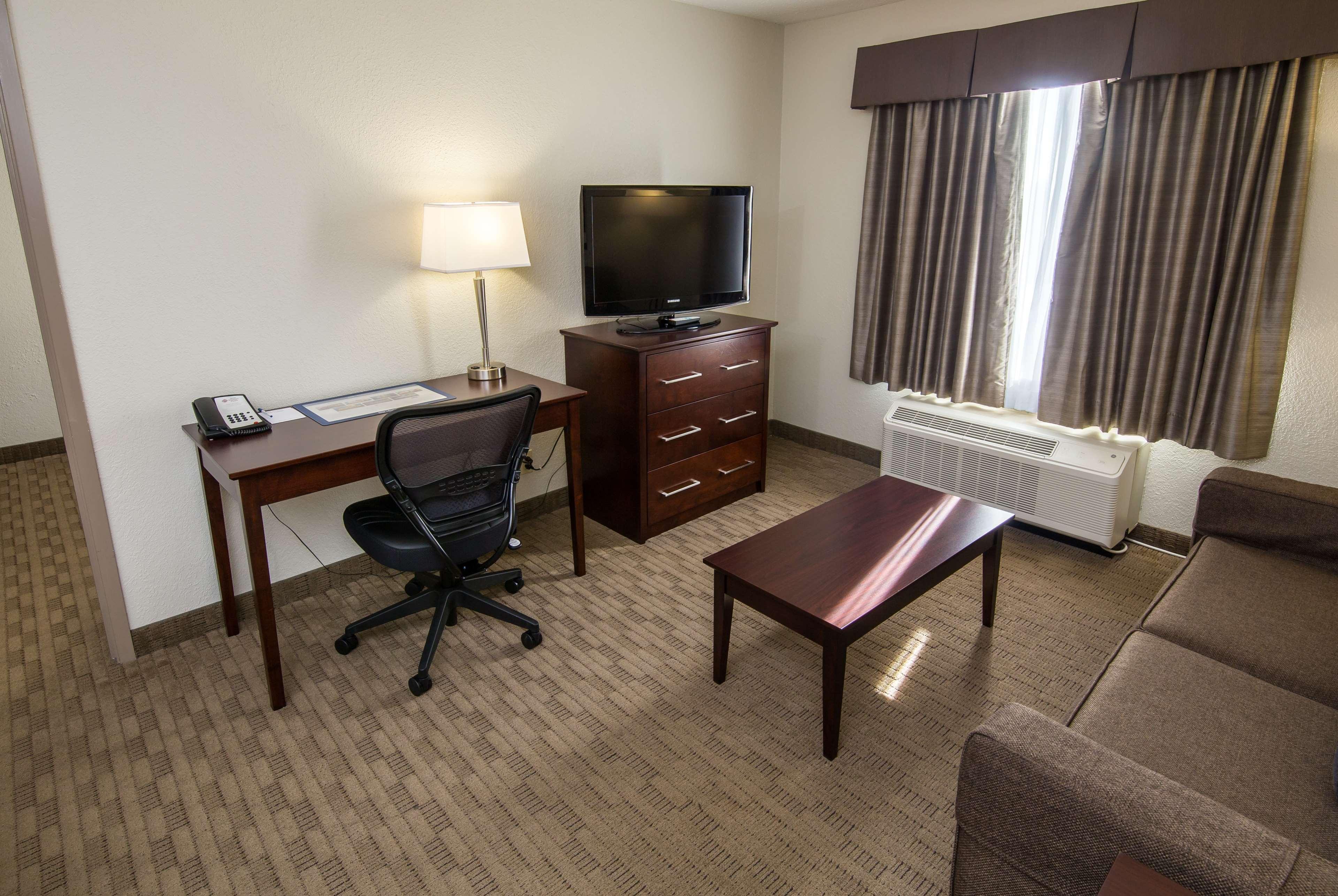 Best Western Plus Pembina Inn & Suites Winnipeg Exteriér fotografie