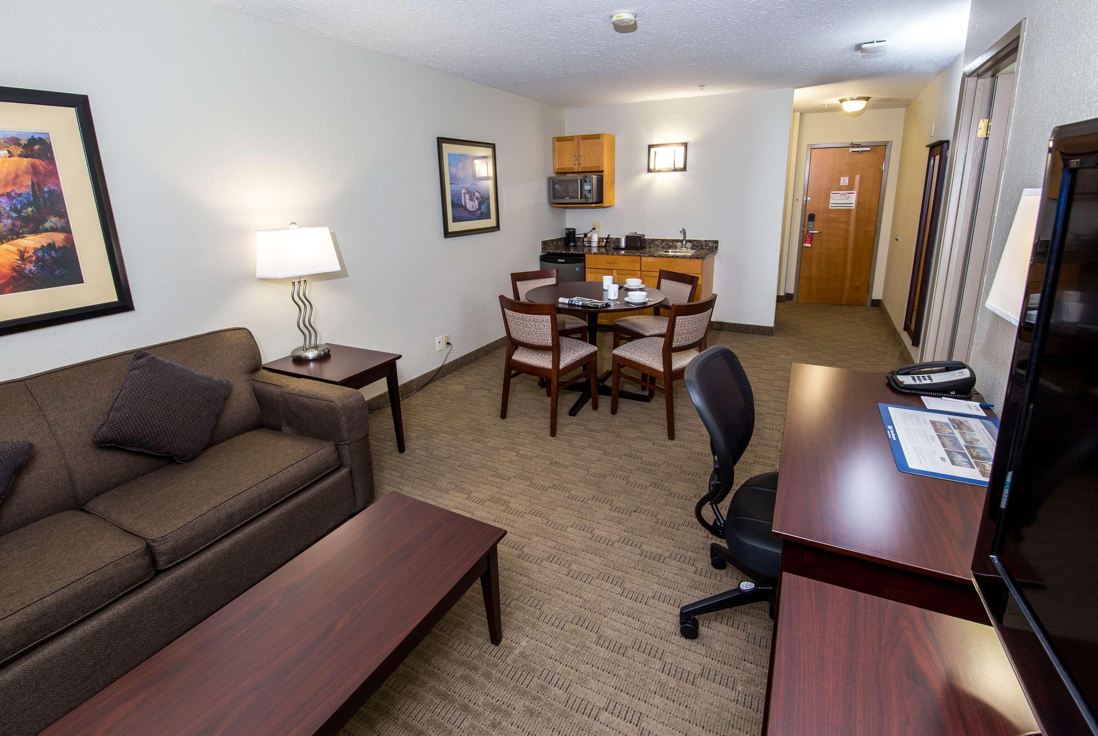 Best Western Plus Pembina Inn & Suites Winnipeg Exteriér fotografie