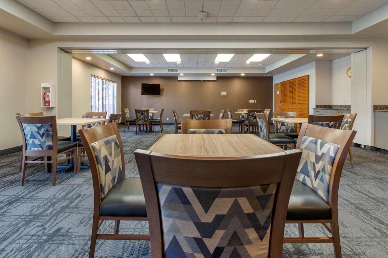 Best Western Plus Pembina Inn & Suites Winnipeg Exteriér fotografie