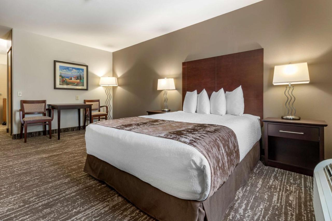 Best Western Plus Pembina Inn & Suites Winnipeg Exteriér fotografie